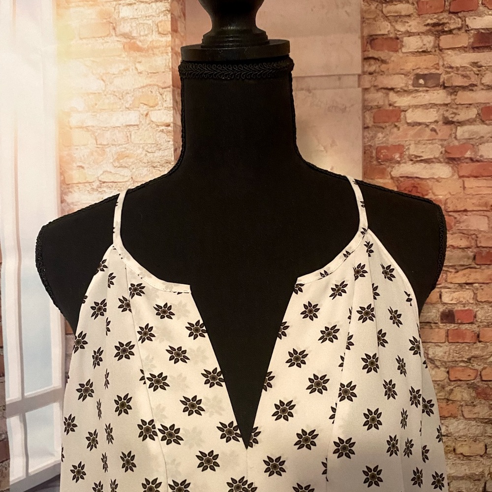 LOFT Women’s L summer tank top